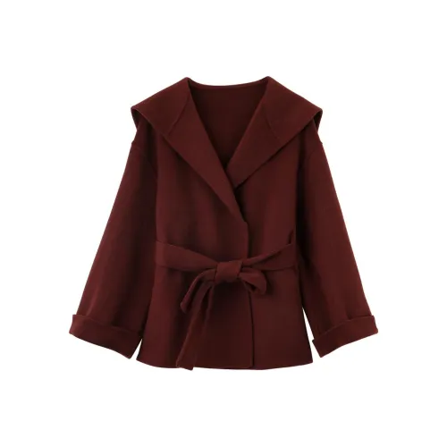 NAWAIN Red Женское Пальто