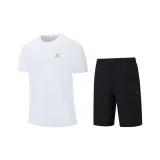 Жемчужно-белый