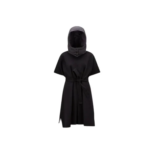 Moncler Черные Женские Плащи