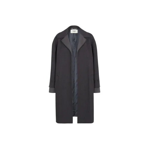 FENDI Серое Женское Пальто
