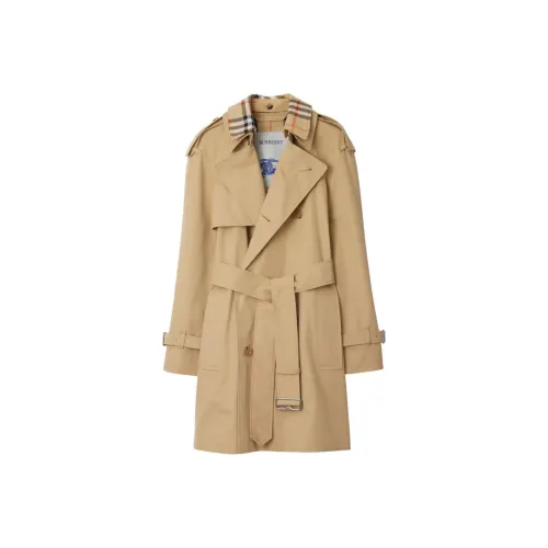 Burberry Бежевое Женское Пальто