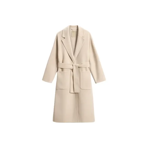 WOOLRICH Экрю Женское Пальто