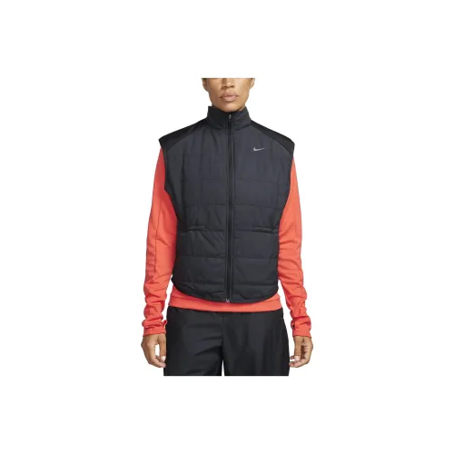 NIKE Черные Женские Жилеты