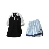 Черная рубашка с коротким рукавом + ледниково-синие шорты