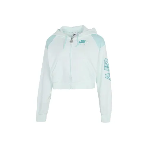NIKE Светло-зеленое Женское короткое пальто