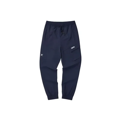 Skechers x One Piece Collaboration One Piece Collaboration Тренировочные брюки Женские