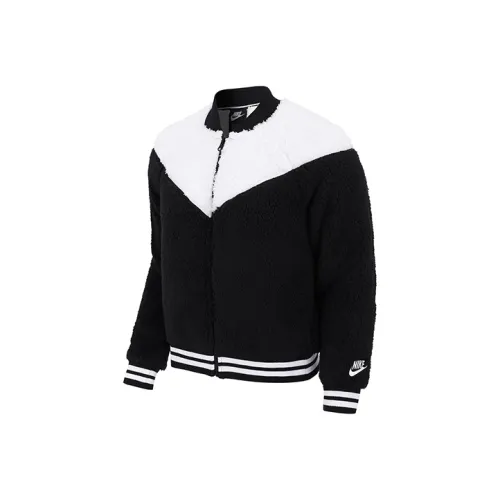 NIKE Черный/Белый Женские Бархатные Куртки