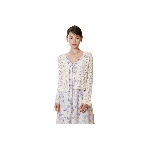 Caroline Экрю Женская Трикотажная одежда