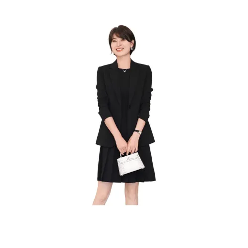 ONE SHALLOW Бизнес-костюм женский черный