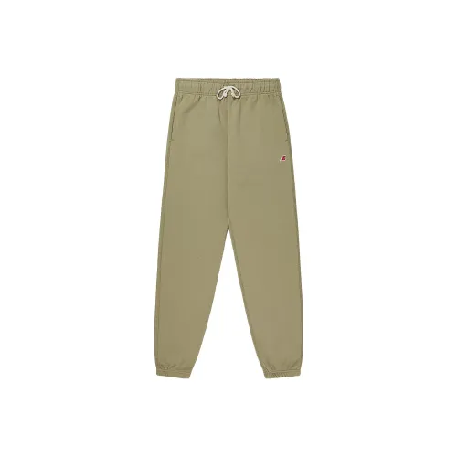 New Balance Повседневные брюки Женские Оливковый