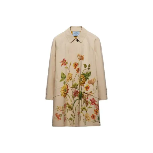 PRADA Бежевое Женское Пальто