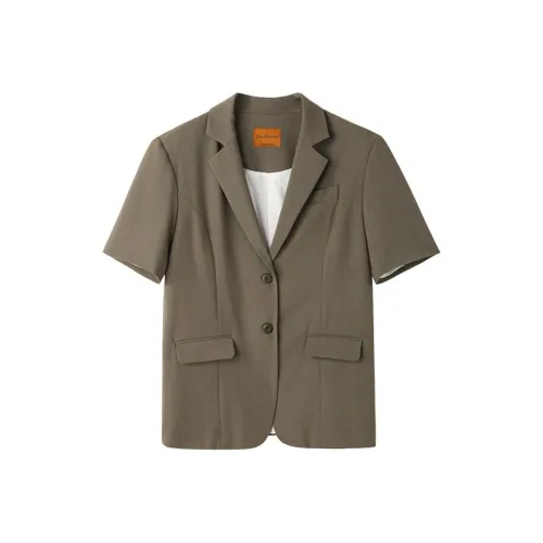 CYCLE DOCUMENT Бизнес-костюм женский оливково-зеленый