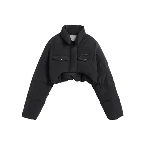 A head of Agua Черные женские объемные куртки (пуховики)