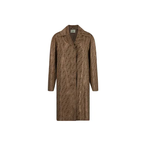 FENDI Коричневый Женское Пальто