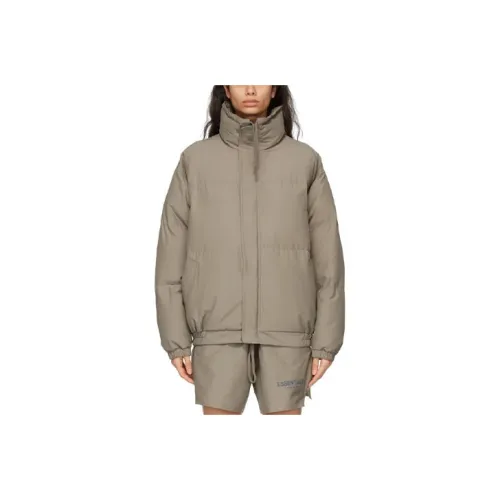 Fear Of God Essentials Пуховая куртка Женская Цементная