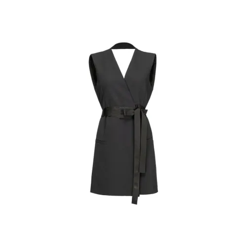 PINKO Черные Женские Жилеты