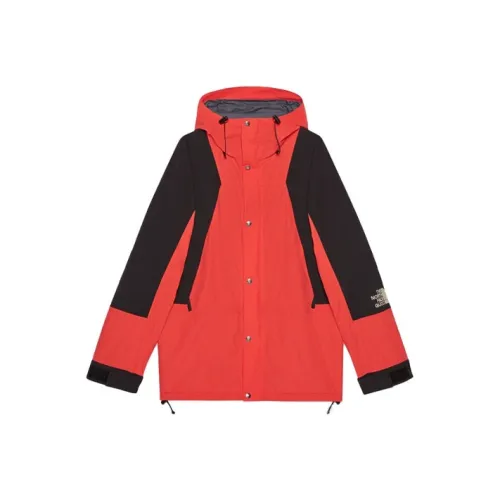 GUCCI Куртки и Пальто Женские Красные