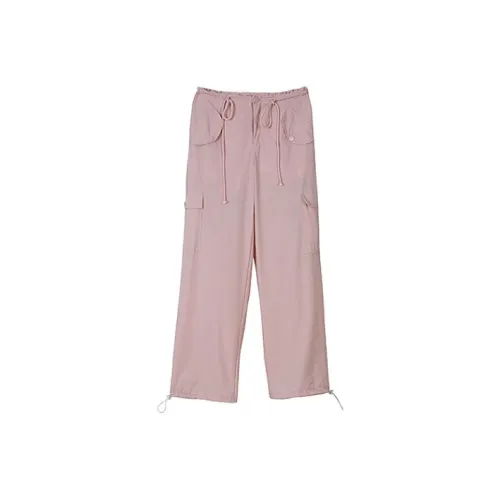 V.W.U Повседневные брюки Женские Розовые