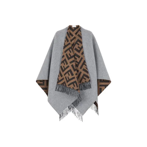 FENDI Серый Женские Плащи