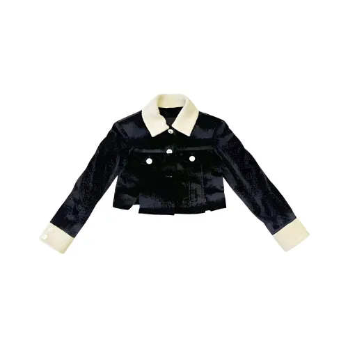 CHANEL Черное Женское Короткое Пальто