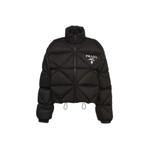 PRADA RE Нейлон Черное Женское Короткое Пальто