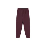 Бордово-красный