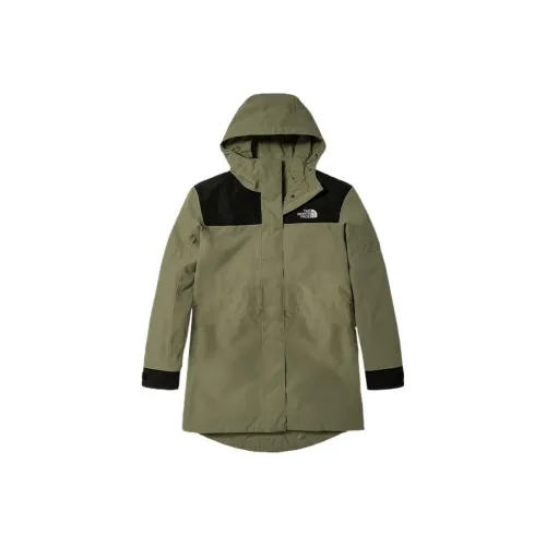 The North Face Армейский зеленый Женские Ветровки