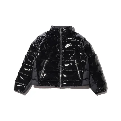 Nike Пуховая куртка Зимняя Женская Черная