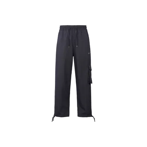 Nike Повседневные брюки Женские Зеленый