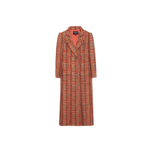 CHANEL Апельсиновое Женское Пальто