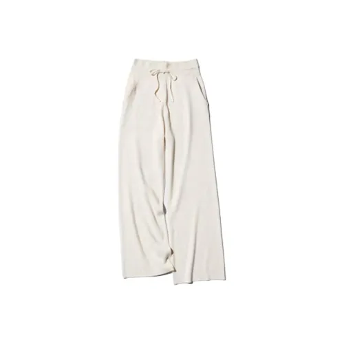 UNIQLO Повседневные брюки Женские Светлый Бежевый