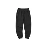 Угольно-черный