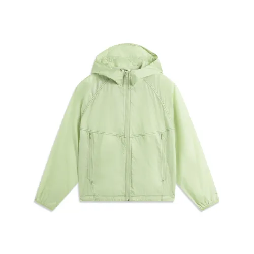 LINING Outdoor Collection Шалфейный Зеленый Женская Одежда с Защитой от UV