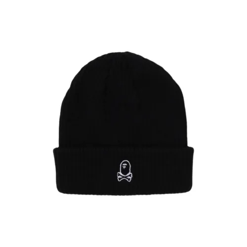 A BATHING APE Шерые шапки унисекс черного цвета