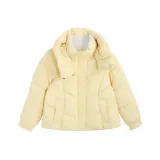 Светло-желтый