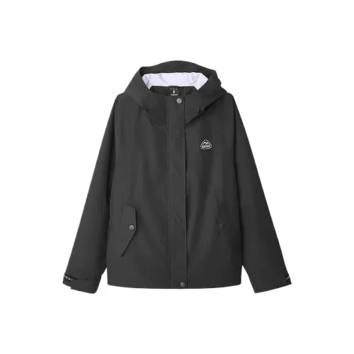 Skechers Mountain and Wild Outdoor Series