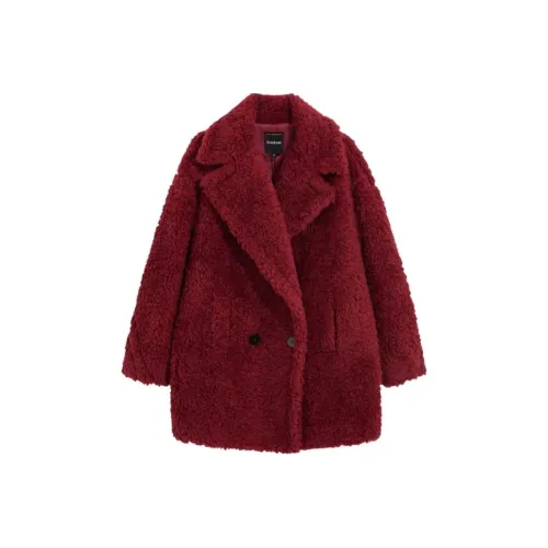 BEBE Velvet Feel Пальто Женское Red