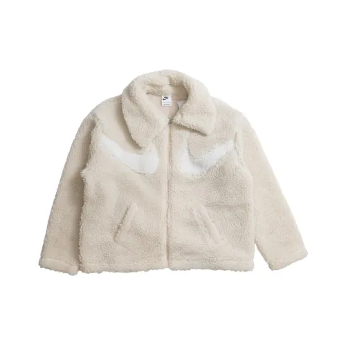 nike Куртки Пальто Женские Белые