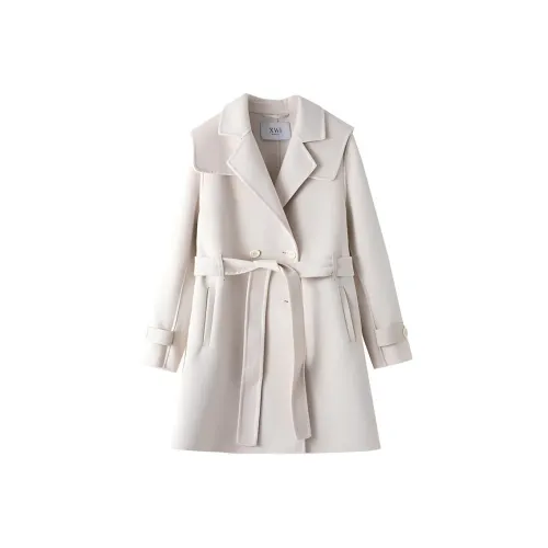 XWI Бежевое Женское Пальто