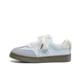 Светло-голубой