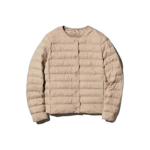 UNIQLO Хлопковый пуховик женский темно-бежевый