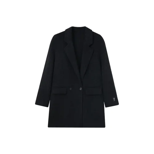 THE SEA LIFE Пальто Женское Черный маг