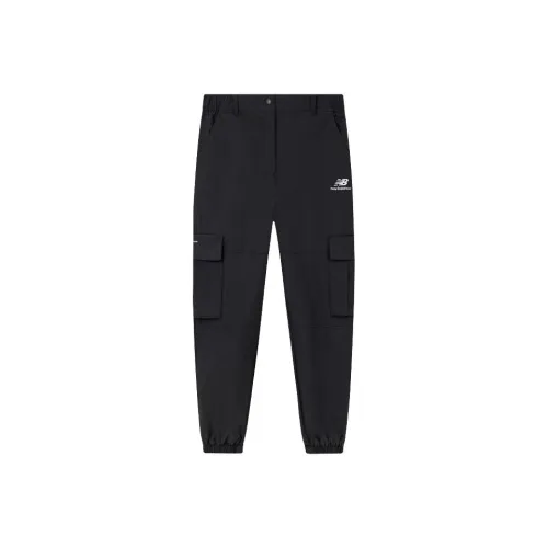 New Balance Повседневные брюки Женские Черный