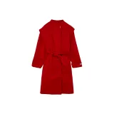 Red Coat  
Красное пальто