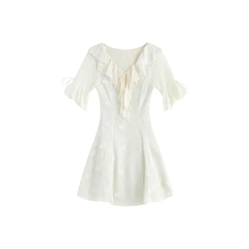 9 Кошка Лакомства Палочки Короткий Рукав Платье Женское Белое