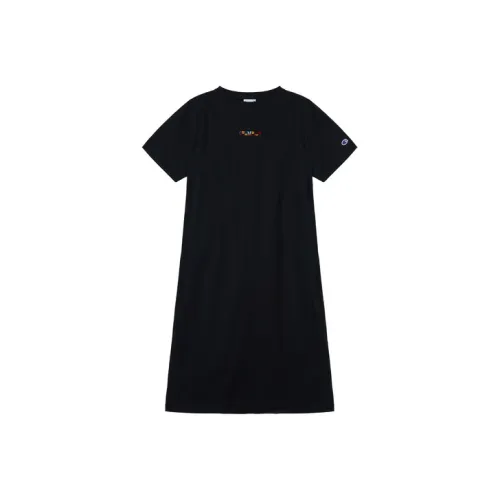 Champion Женские Платья с Коротким Рукавом
