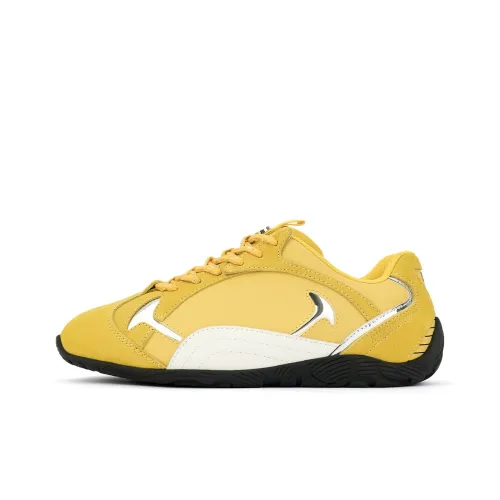 Smiley Racing Low Top Повседневная обувь Женская Желтая Смайли