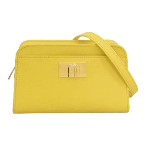 Furla Кожа Сумка через плечо Сумка на плечо Стандартная Женская Желтая