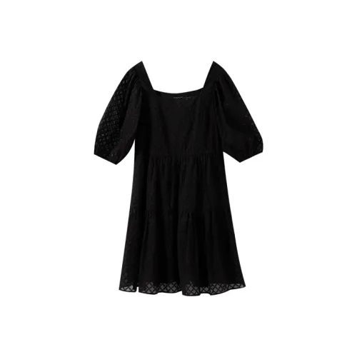 YUMOMO STAR Платье с облегающим кроем короткими рукавами и квадратным воротником женское