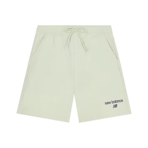New Balance Повседневные шорты Женские Зеленые